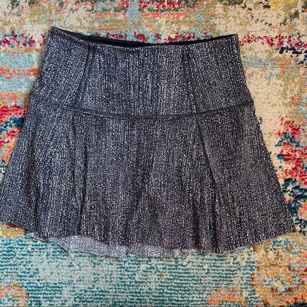 Lululemon pleated skirt